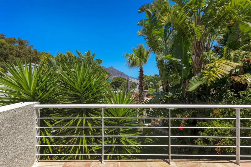 To Let 4 Bedroom Property for Rent in Northshore Western Cape